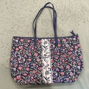 Vera Bradley Large Every Day Tote Bag - Perennially Navy